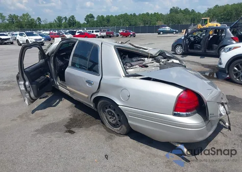 2011 Ford Crown Victoria Police z USA, uszkodzony, nr VIN 2FABP7BV2BX125582
